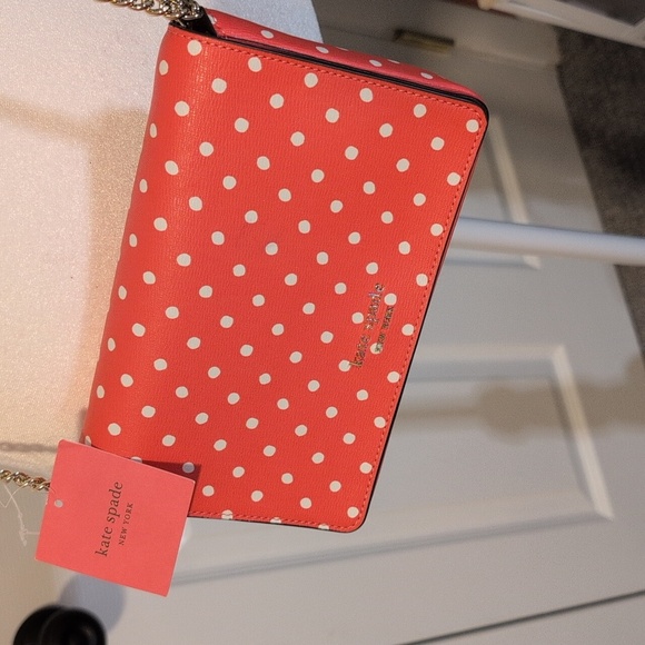 Coral Pink Kate Spade Spencer Polka Dots Crossbody Wallet on Gold Chain NWT - Picture 2 of 10